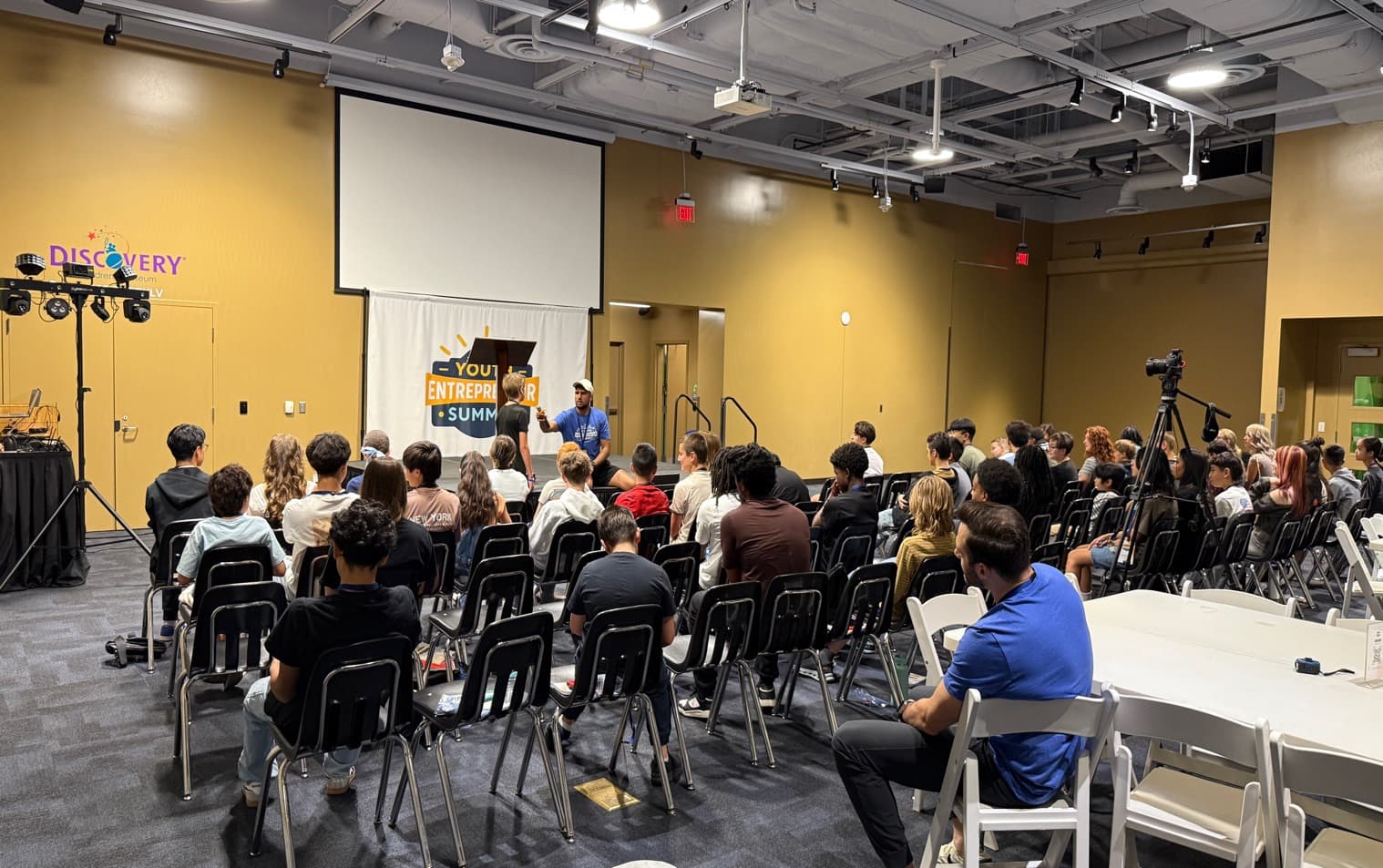 Young founders at the 2026 Youth Entrepreneur Summit